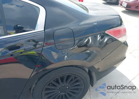 2010 Honda Accord 2.4 Lx-P из США, поврежденный, VIN 1HGCP2F42AA052709